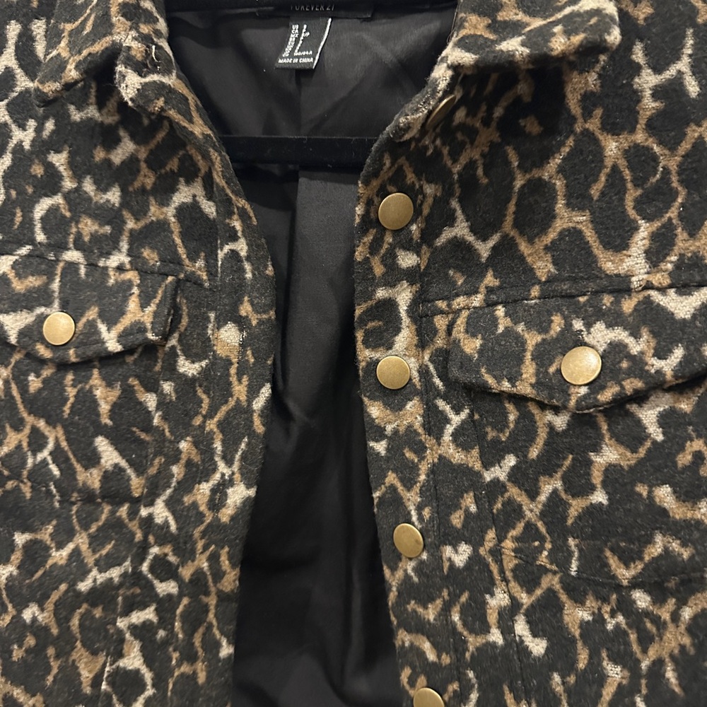 Forever 21 Leopard Print Cropped Jacket - Brown/Black - Picture 2 of 3